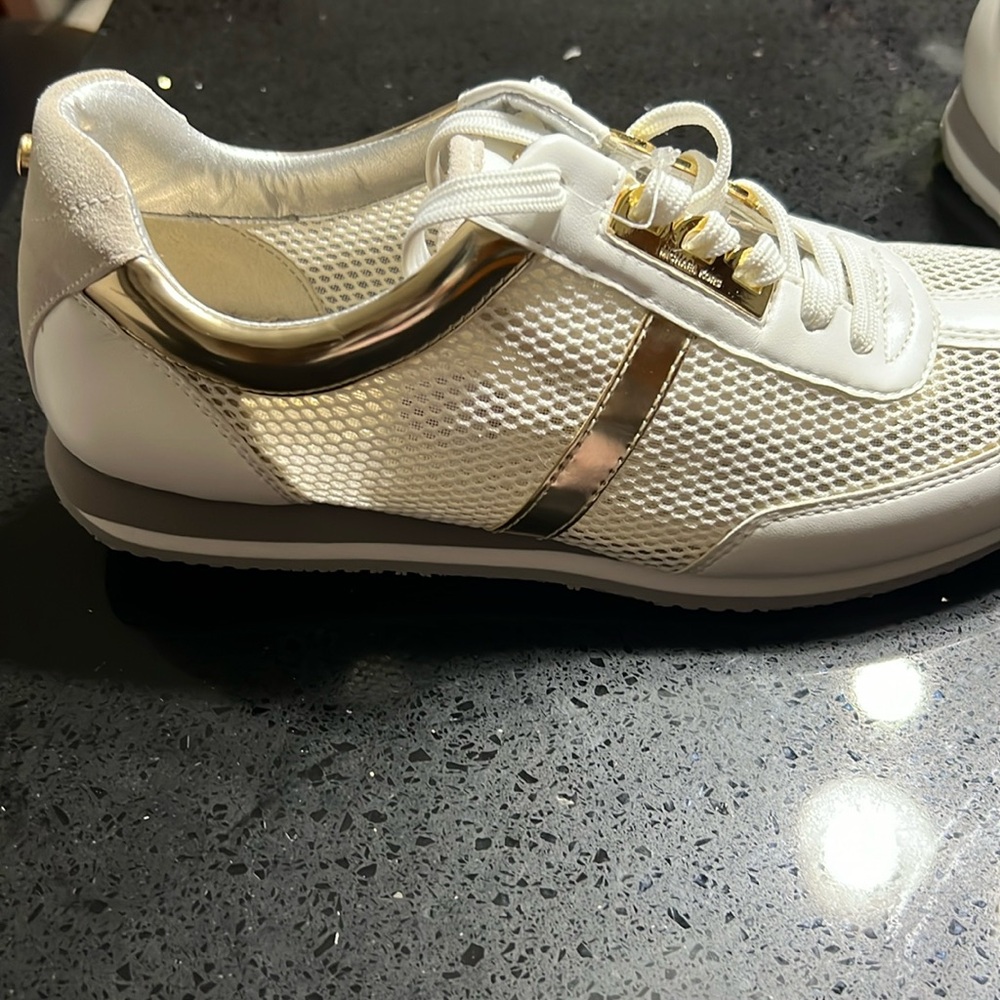 Shoes New